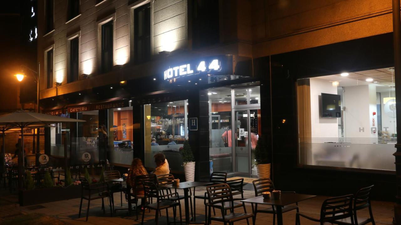 Hotel 44 Хихон Экстерьер фото
