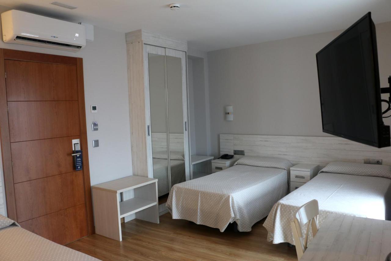 Hotel 44 Хихон Экстерьер фото