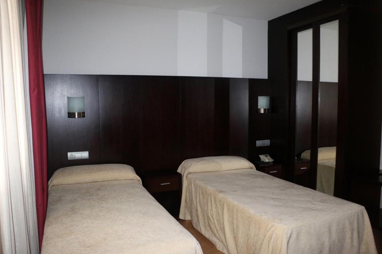 Hotel 44 Хихон Экстерьер фото