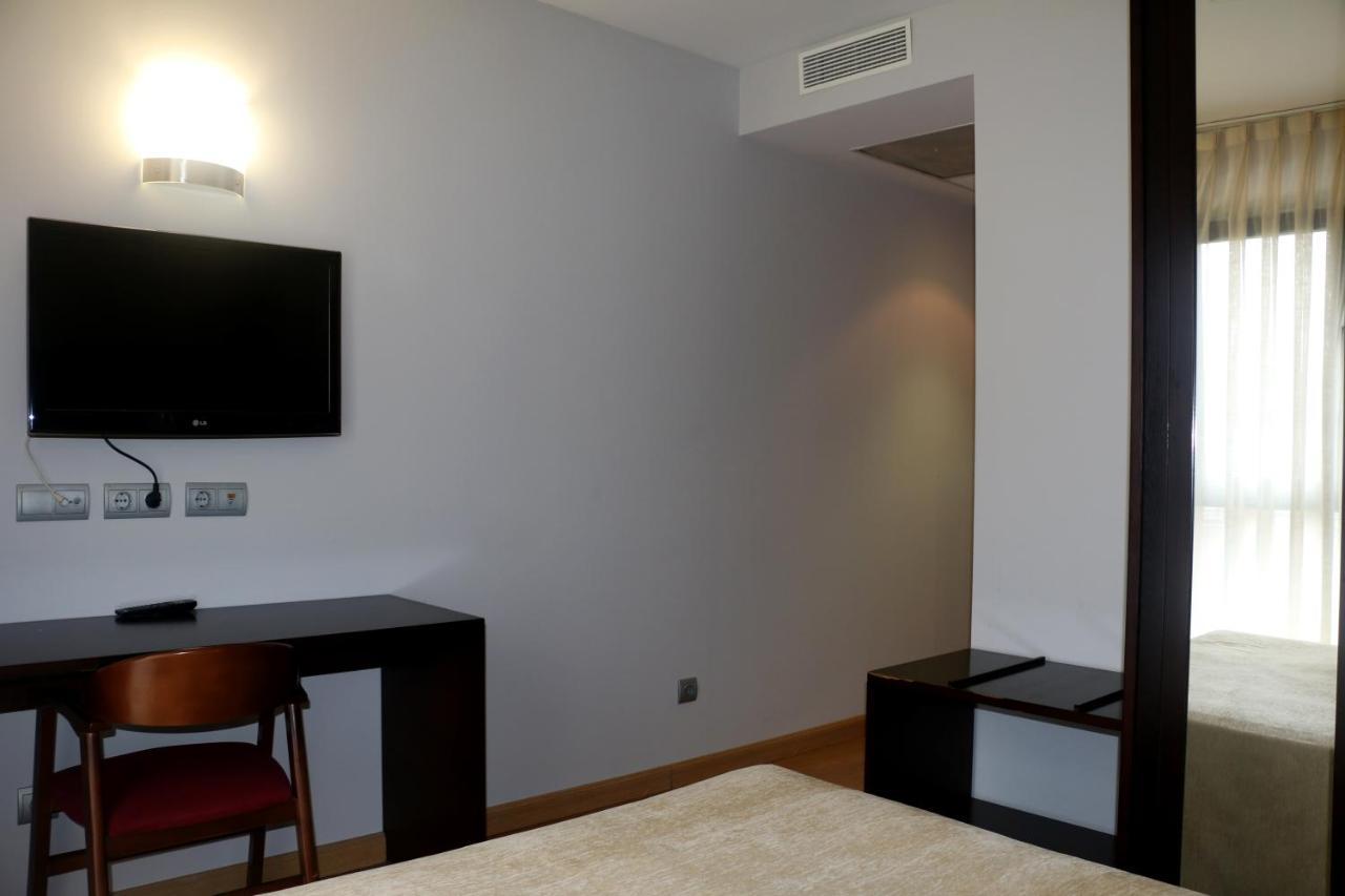 Hotel 44 Хихон Экстерьер фото