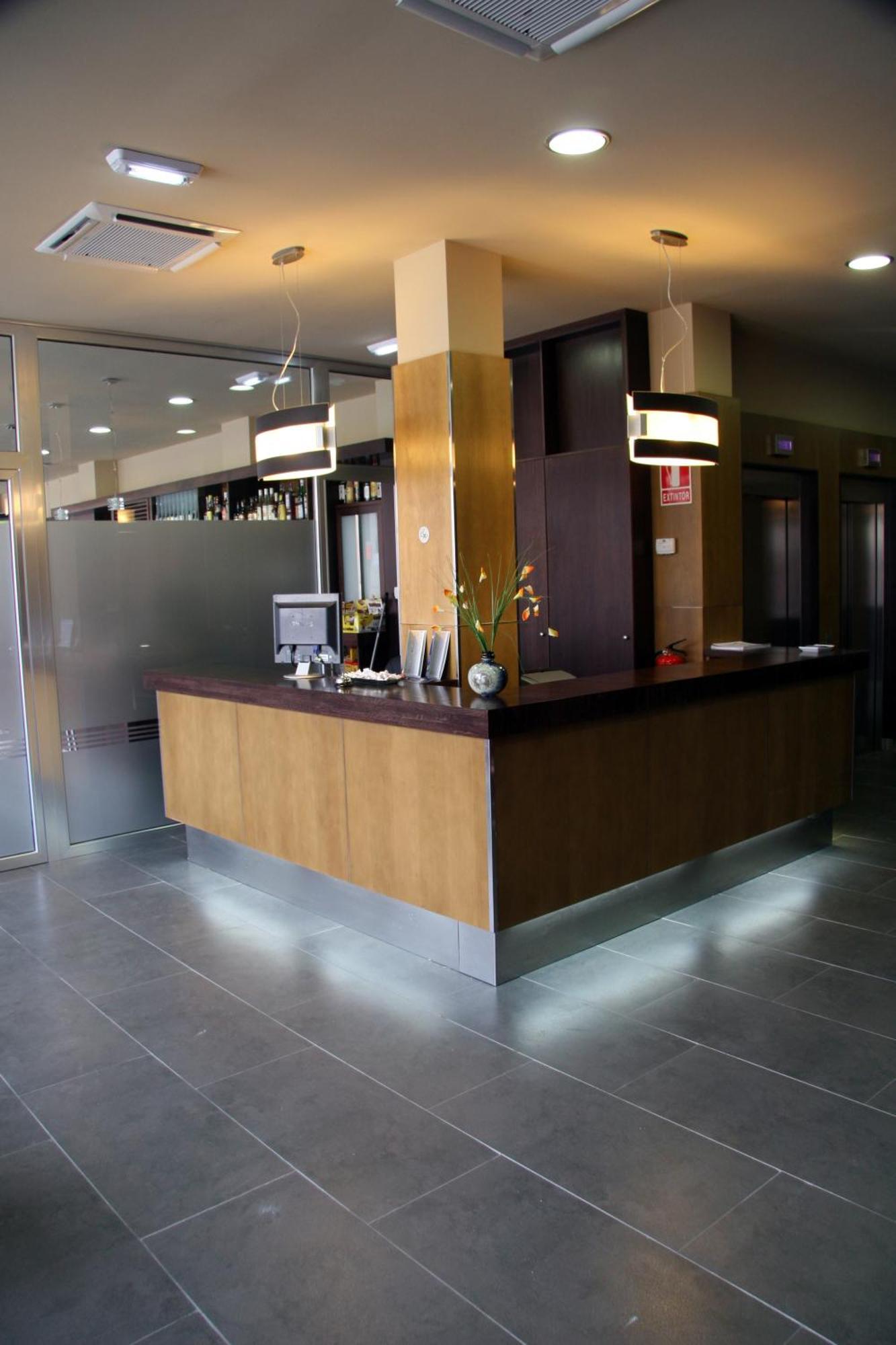 Hotel 44 Хихон Экстерьер фото