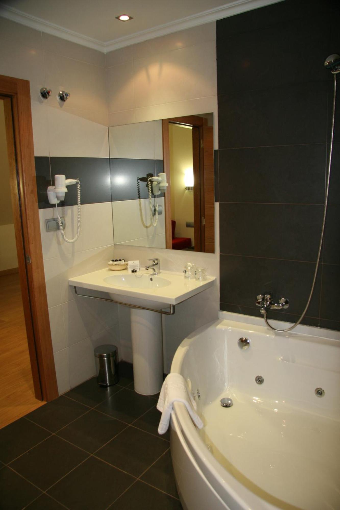 Hotel 44 Хихон Экстерьер фото