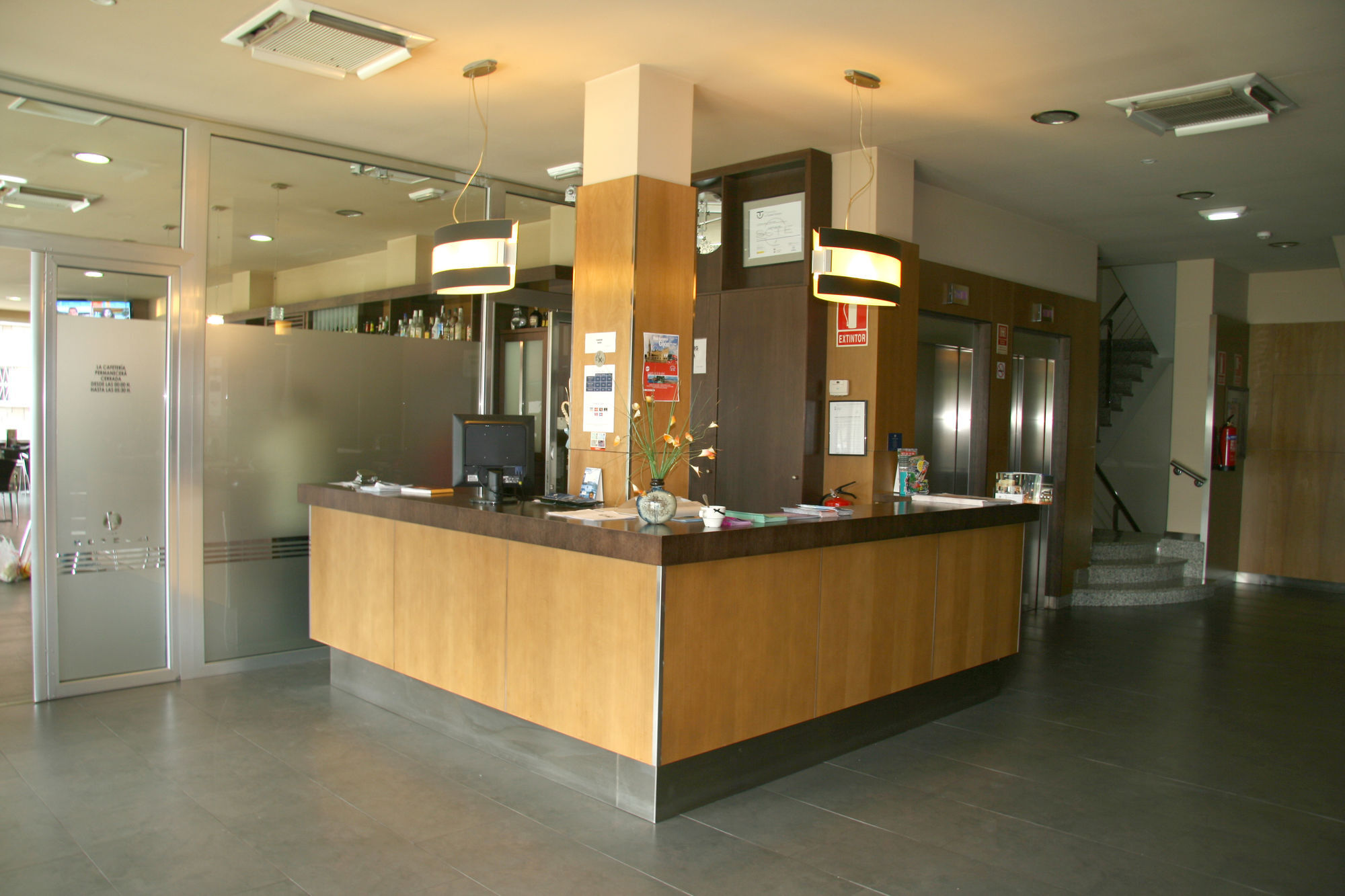 Hotel 44 Хихон Экстерьер фото